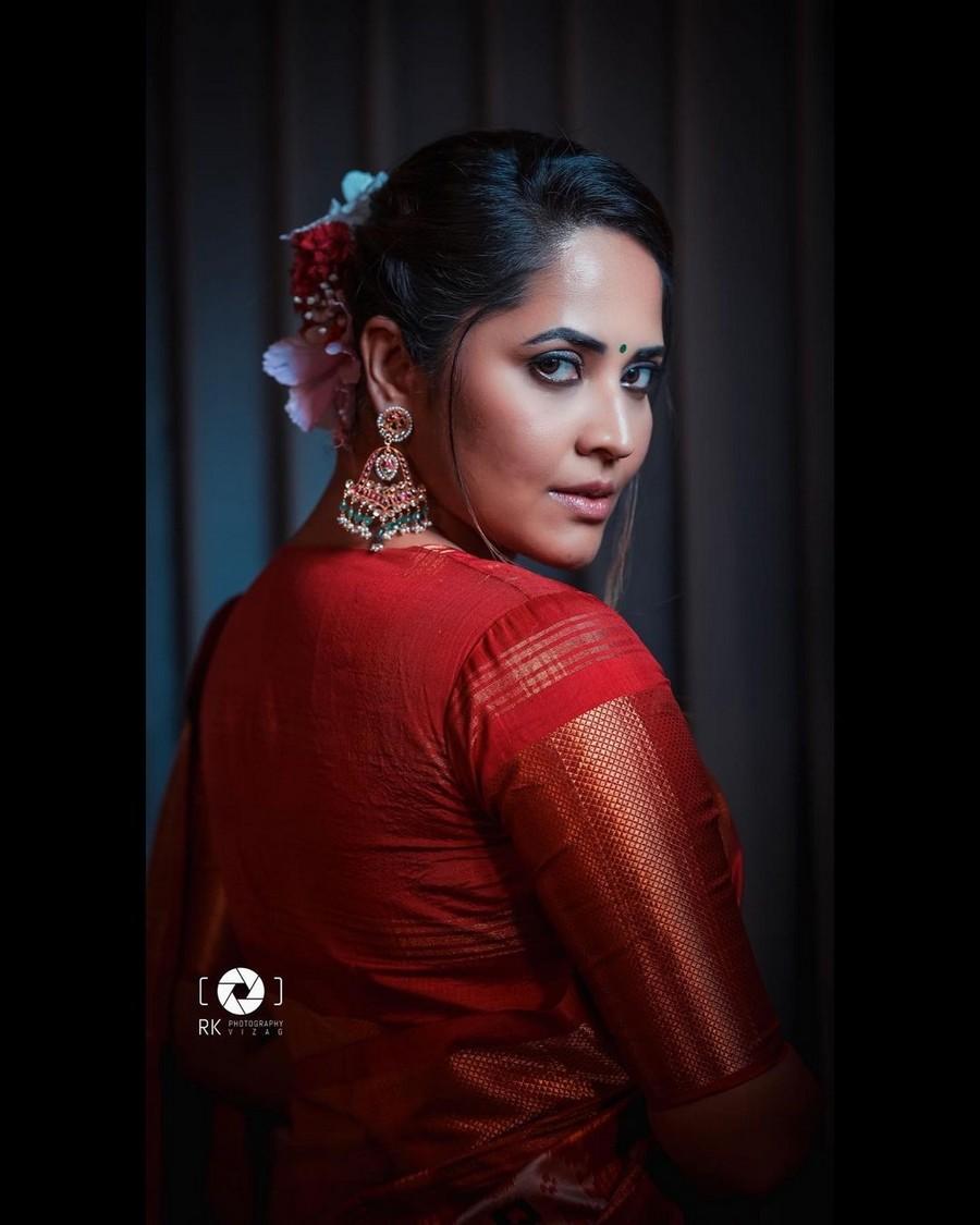 Anasuya Bharadwaj 4