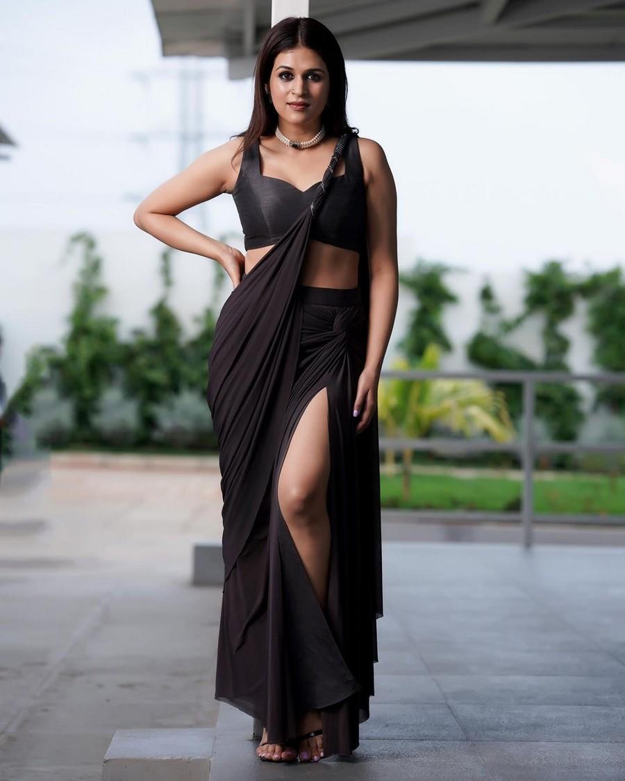 Shraddha Das 5