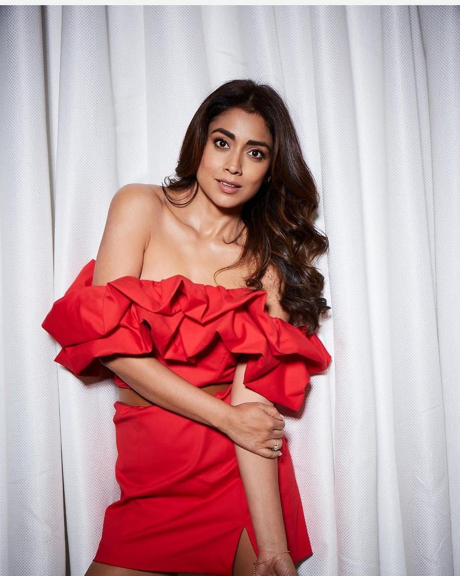 Shriya Saran 20