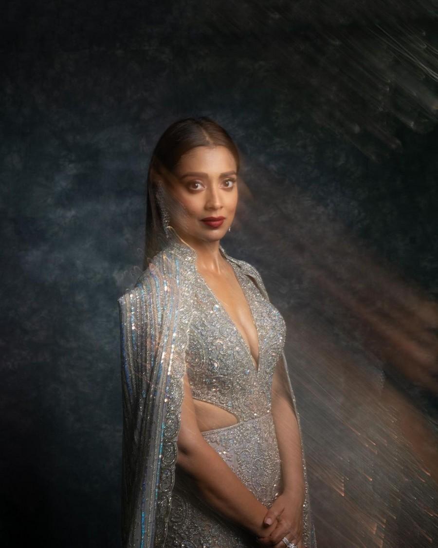 Shriya Saran 10
