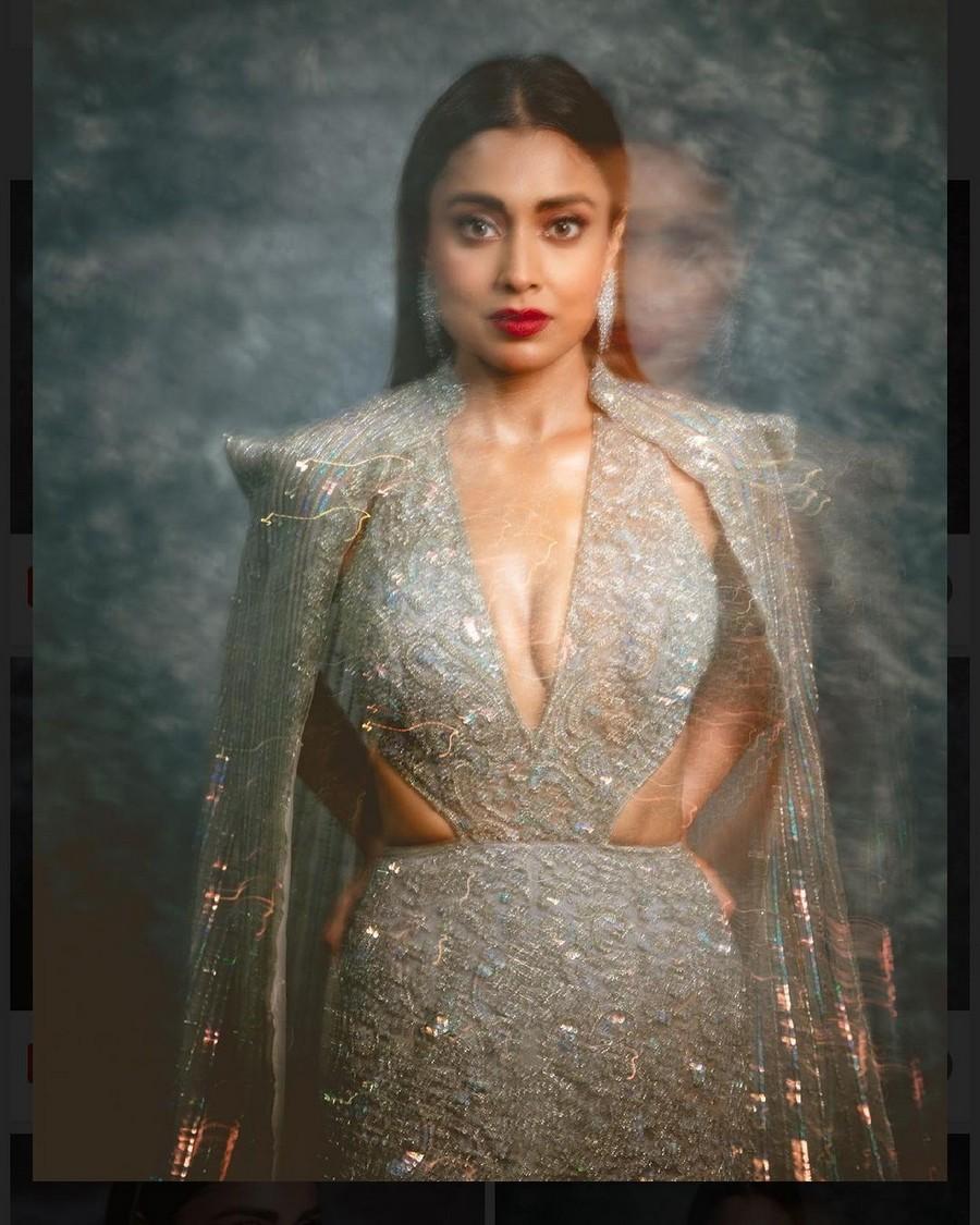 Shriya Saran 13