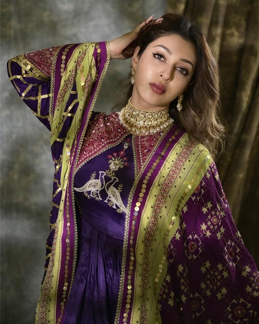 Sonarika Bhadoria 13