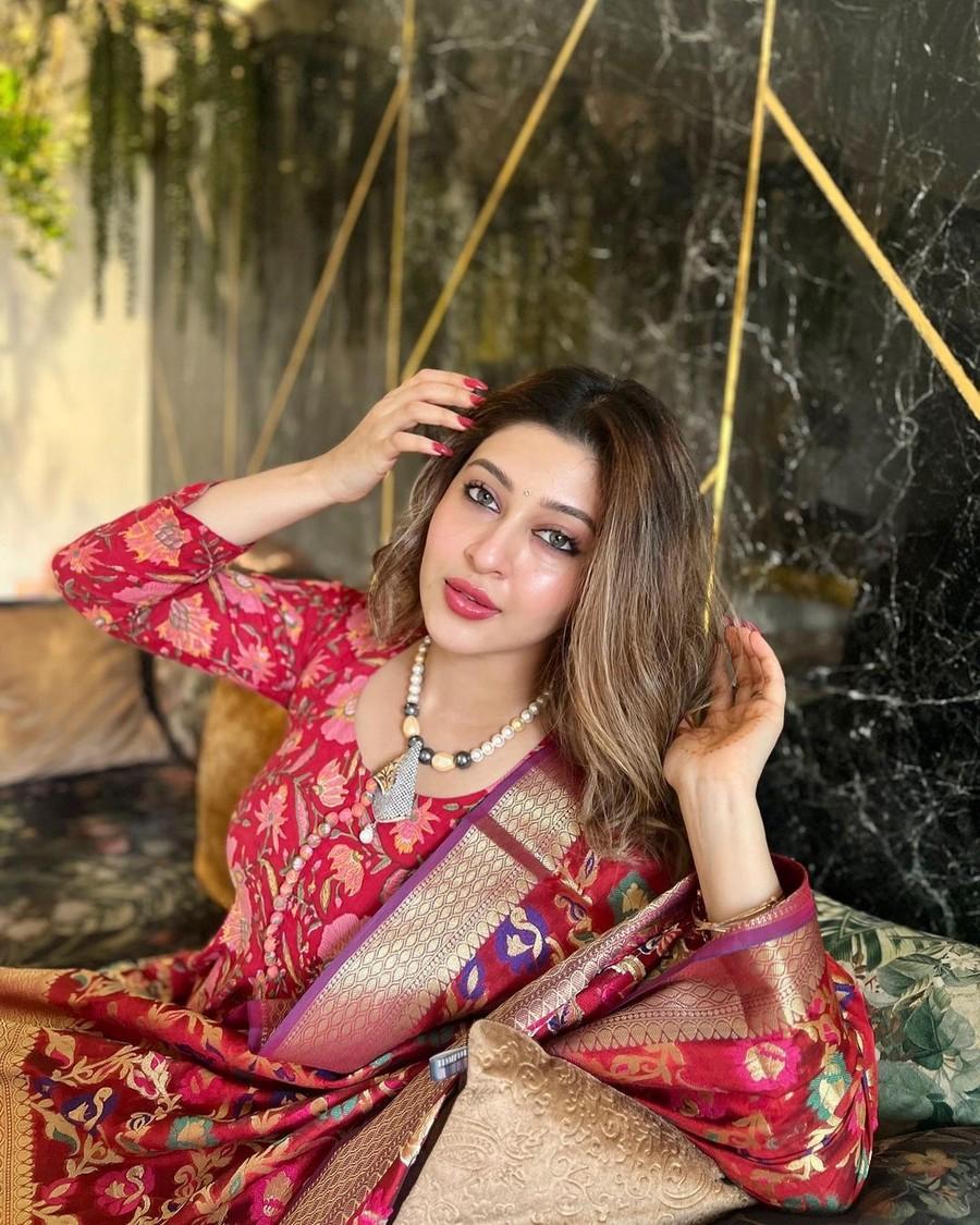 Sonarika Bhadoria 3