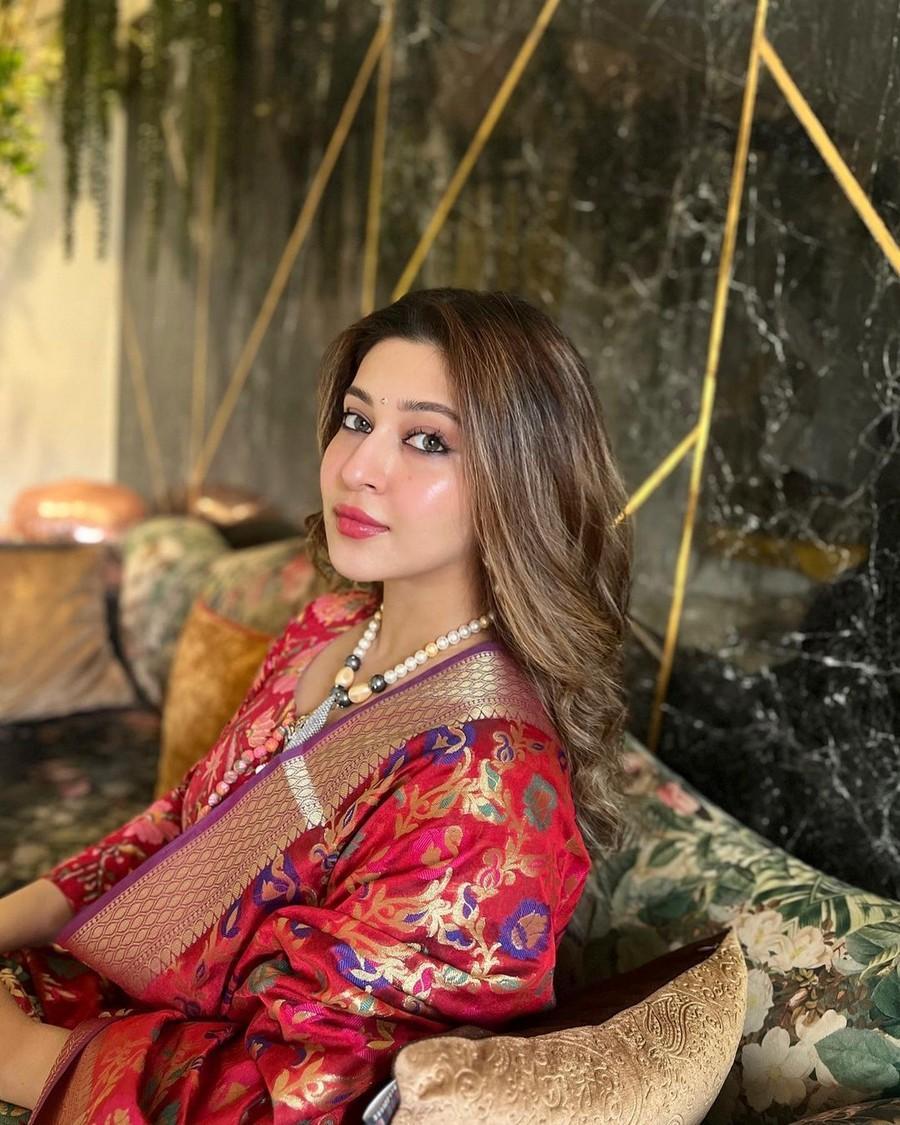 Sonarika Bhadoria 5
