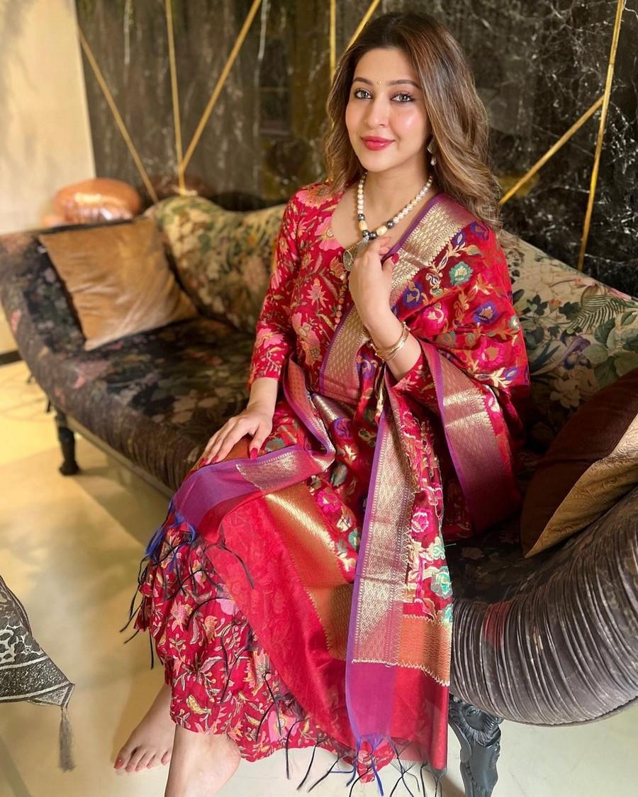 Sonarika Bhadoria 6