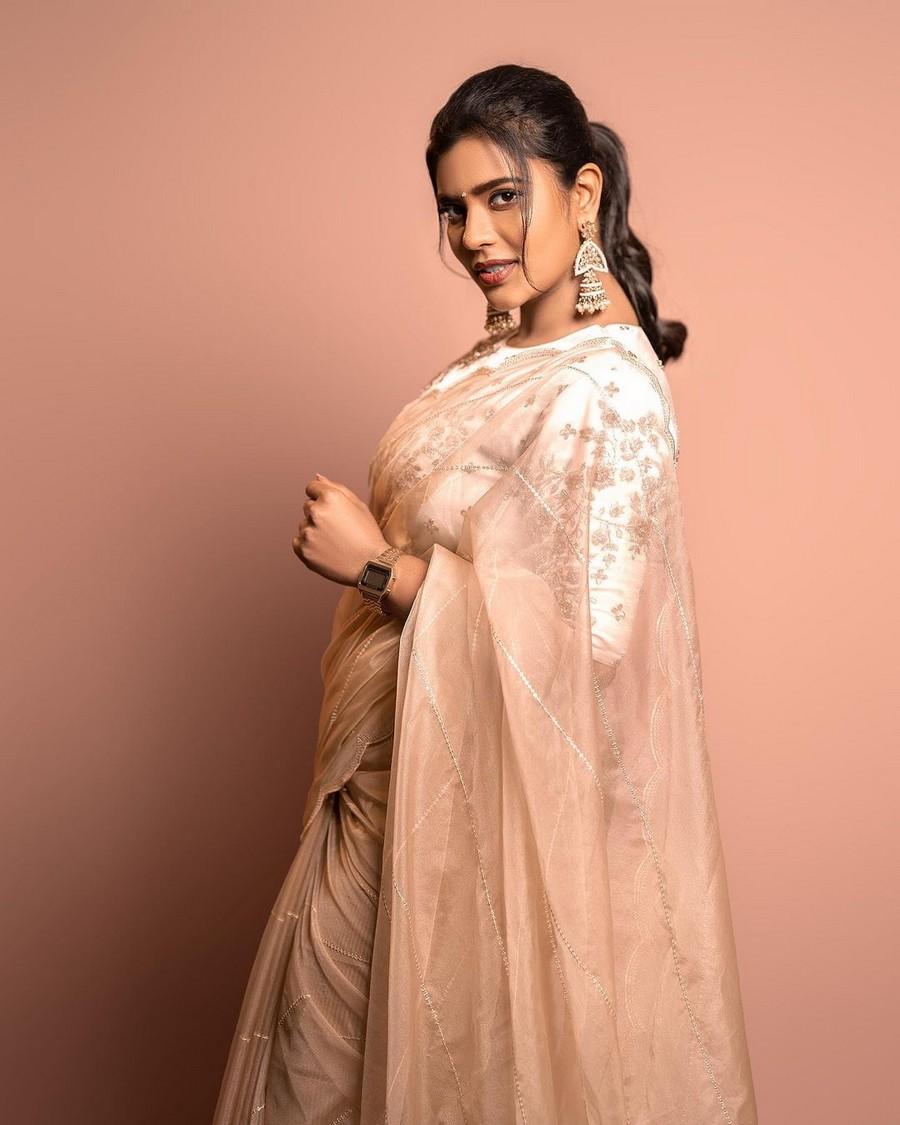 Aishwarya Rajesh 7