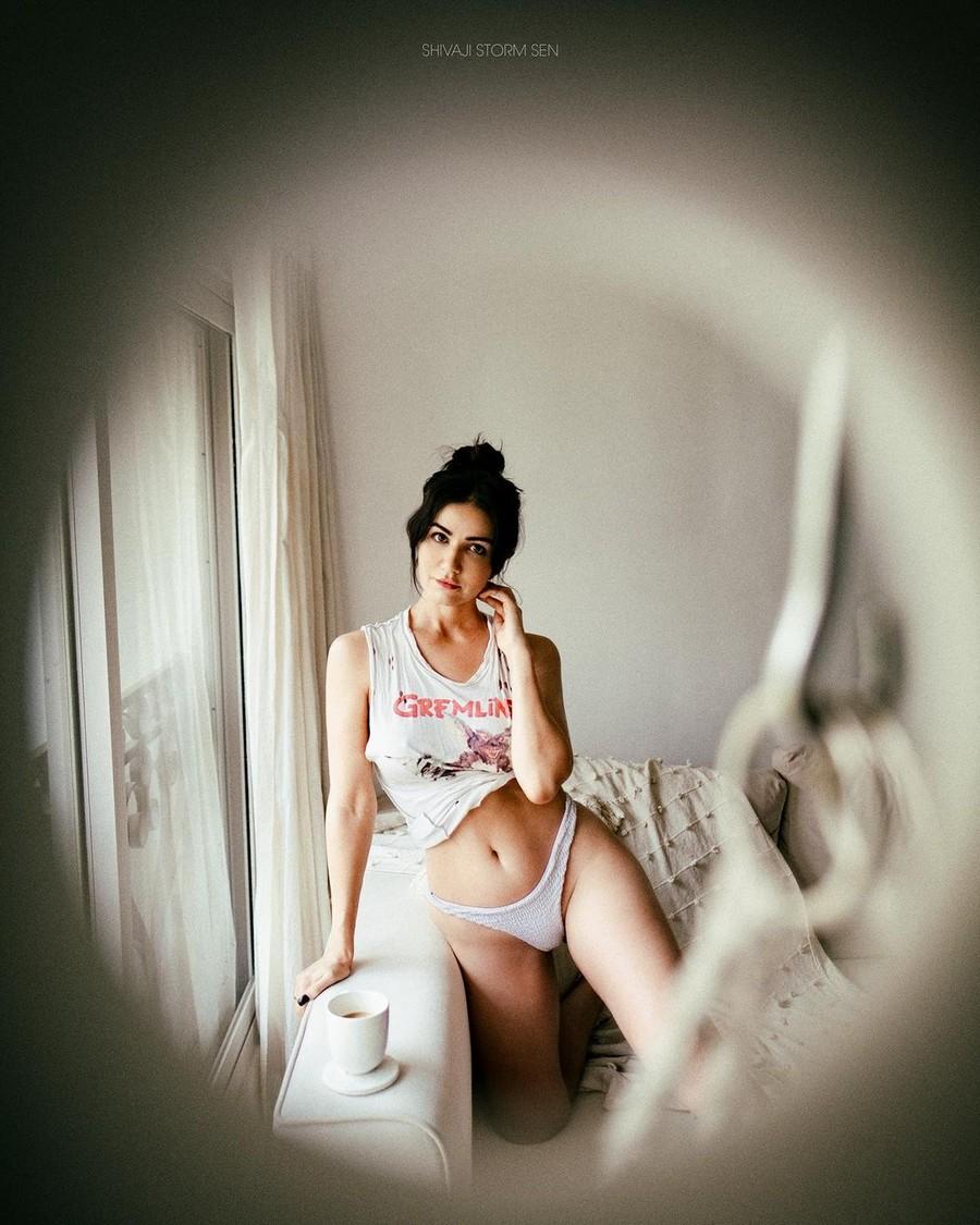 Amyaela 2