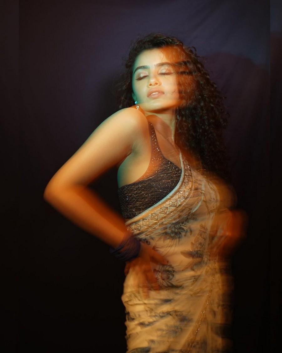 Anupama Parameswaran 5