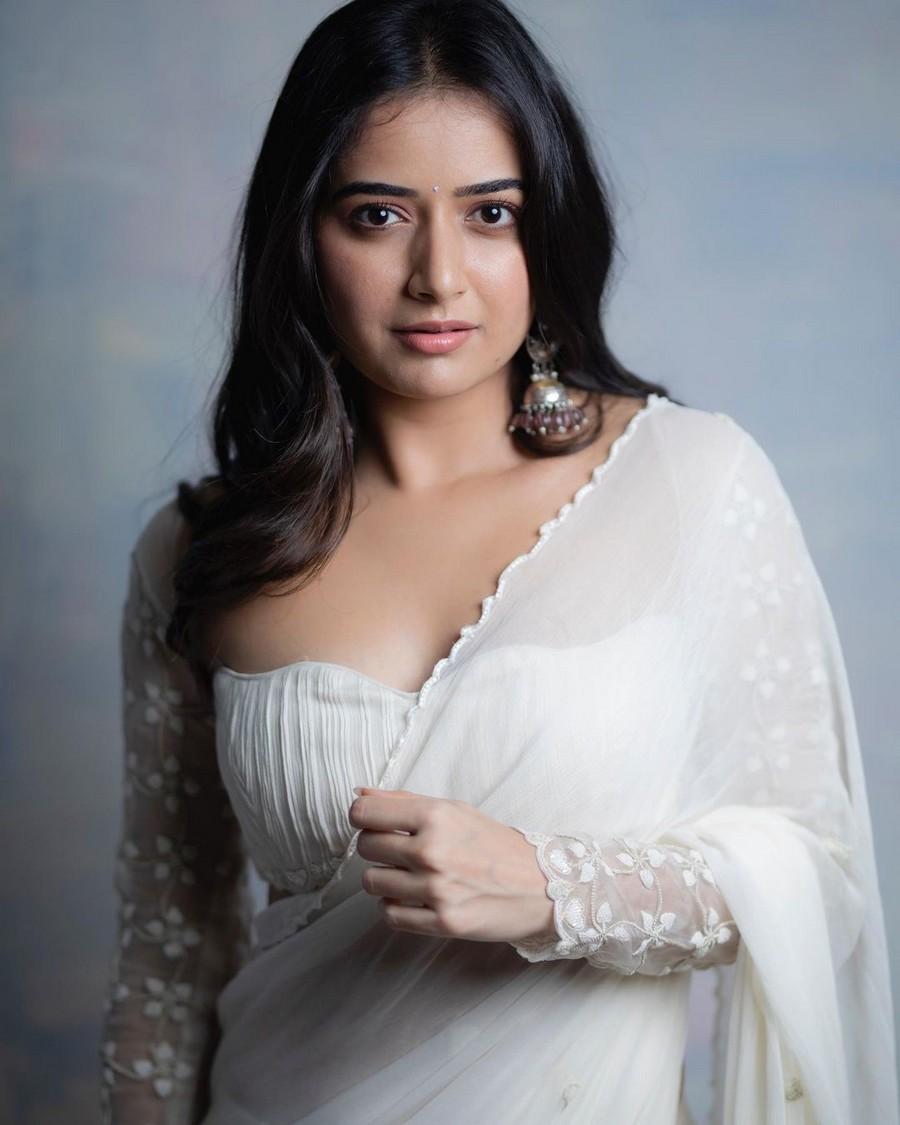 Ashika Ranganath 5