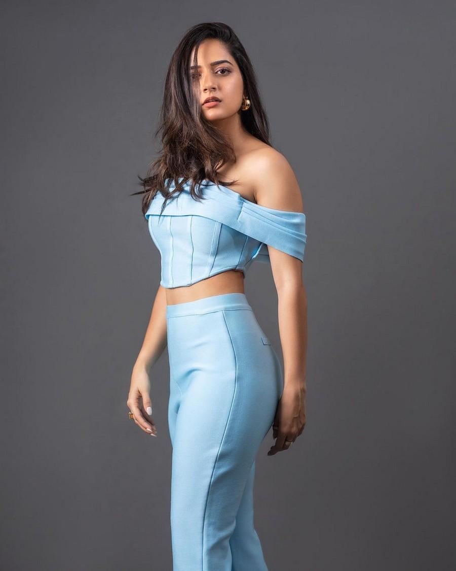 Ashika Ranganath 8