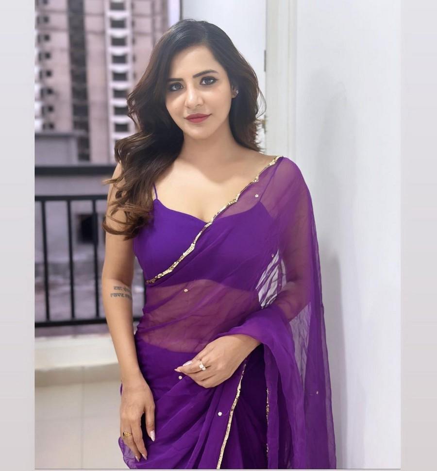 Ashu Reddy 2