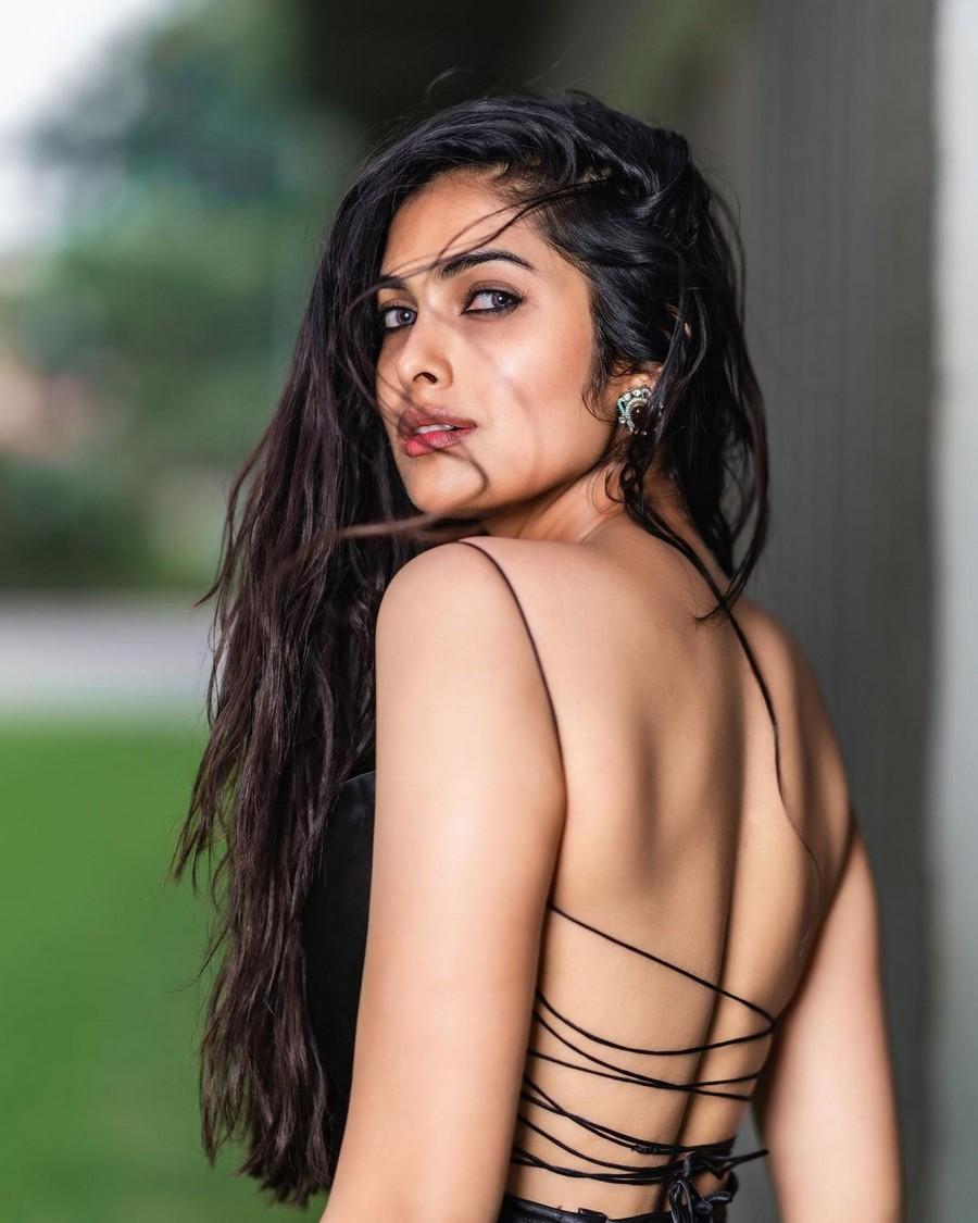 Divi Vadthya 11