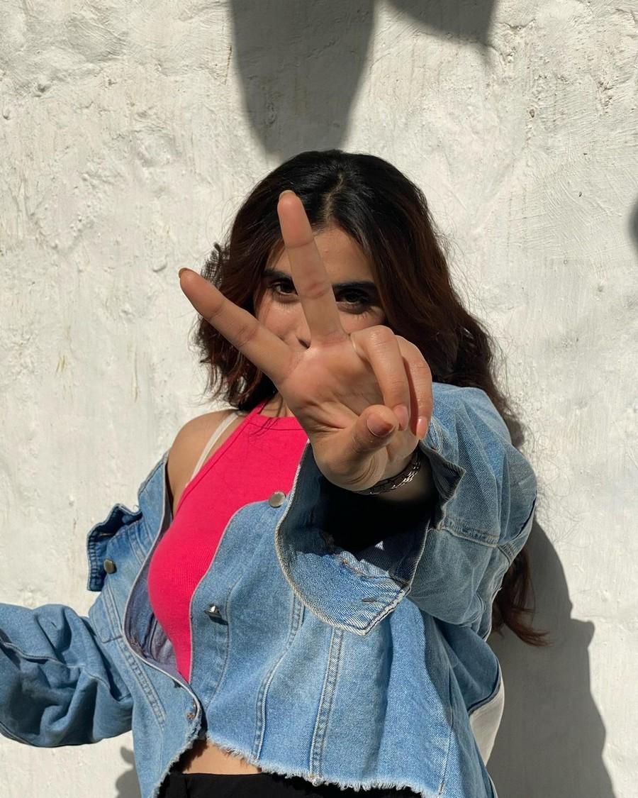 Divyansha Kaushik 6