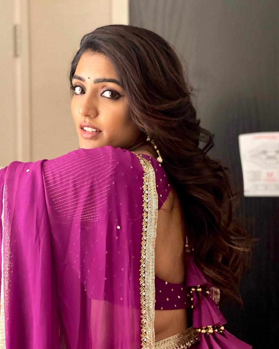 Eesha Rebba 5