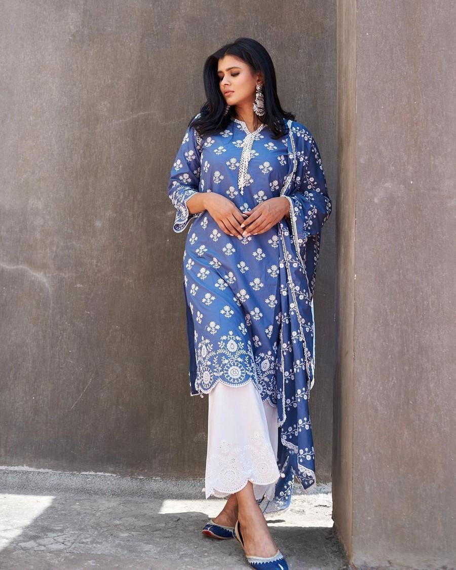 Hebah Patel 3