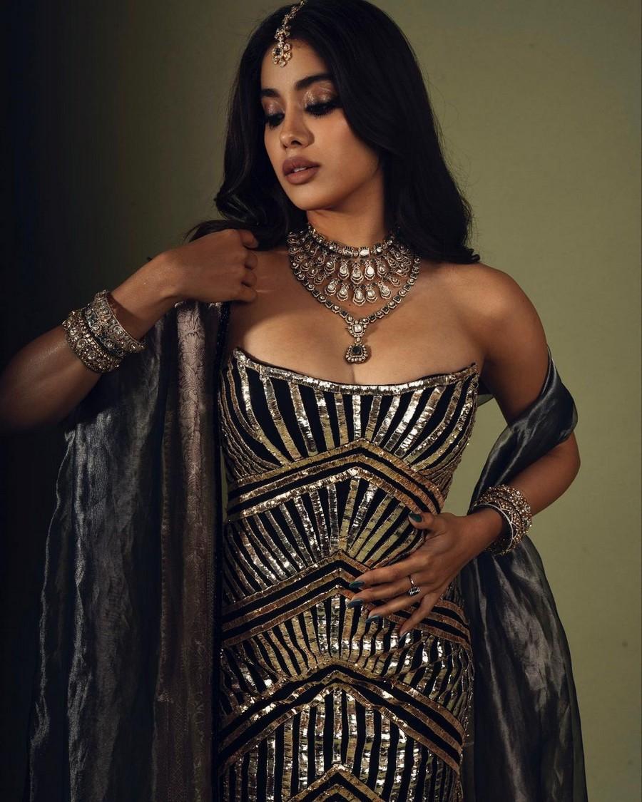 Janhvi Kapoor 7
