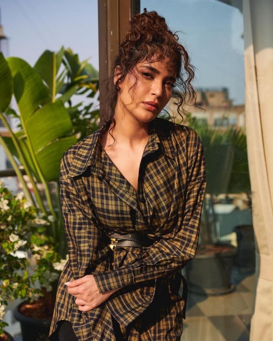 Karishma Tanna 10