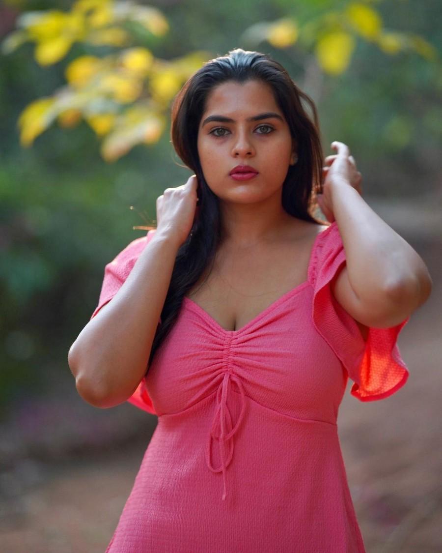 Kavya Kalyanram 2