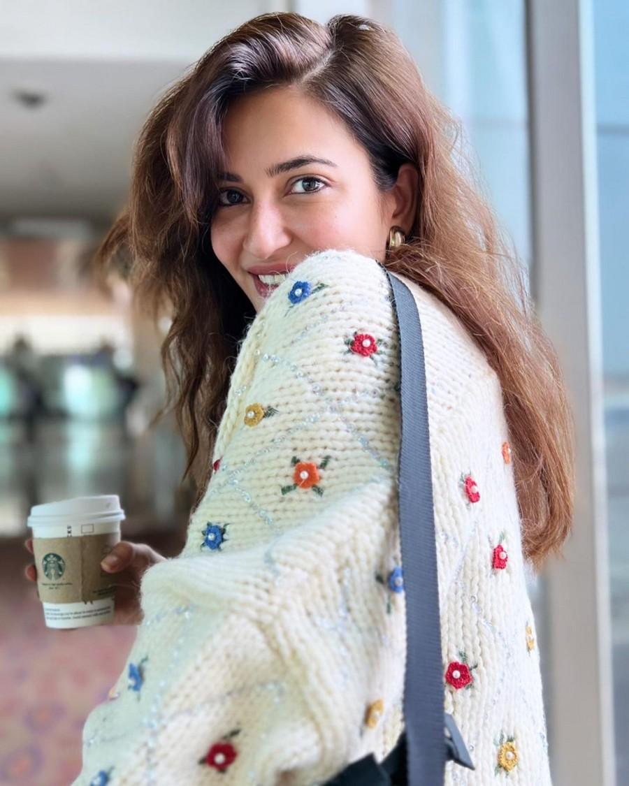 Kriti Kharbanda 7