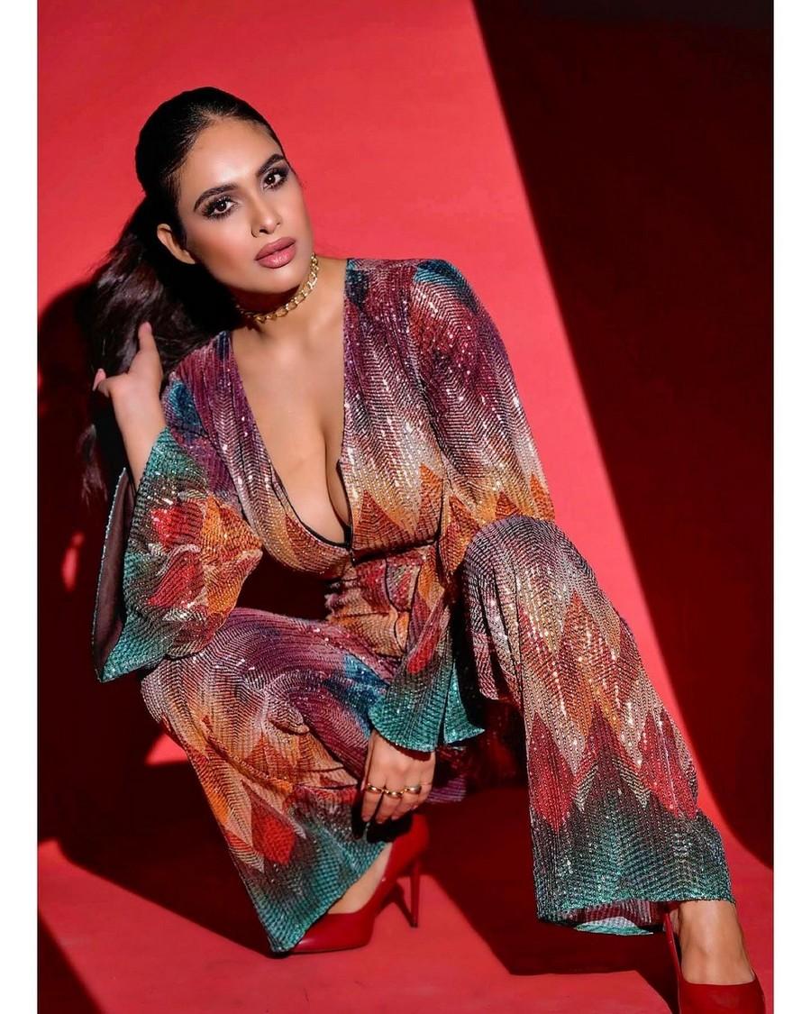 Nehhaa Malik 7