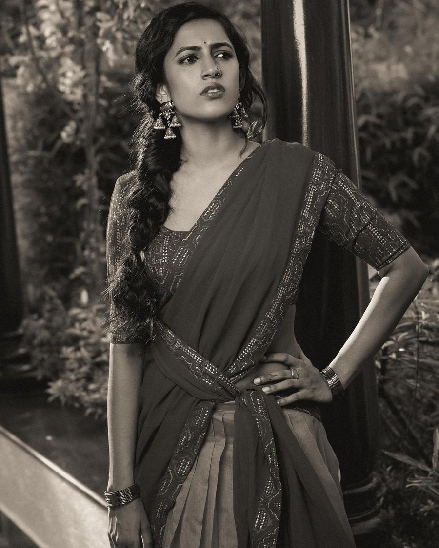 Niharika Konidela 9