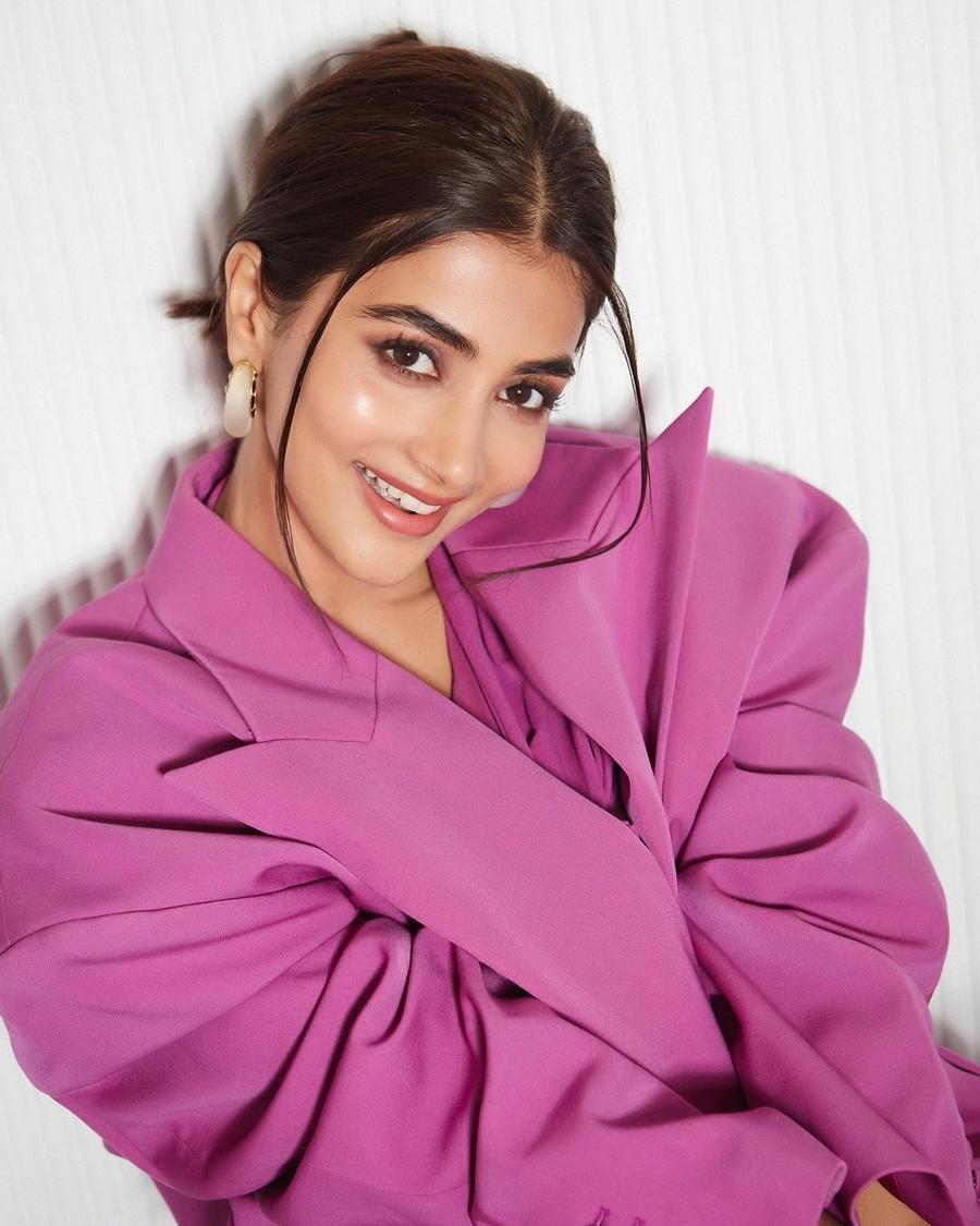 Pooja Hegde 3
