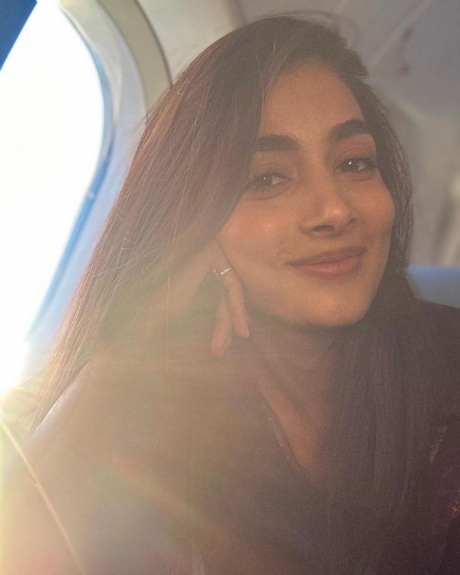 Pooja Hegde 10