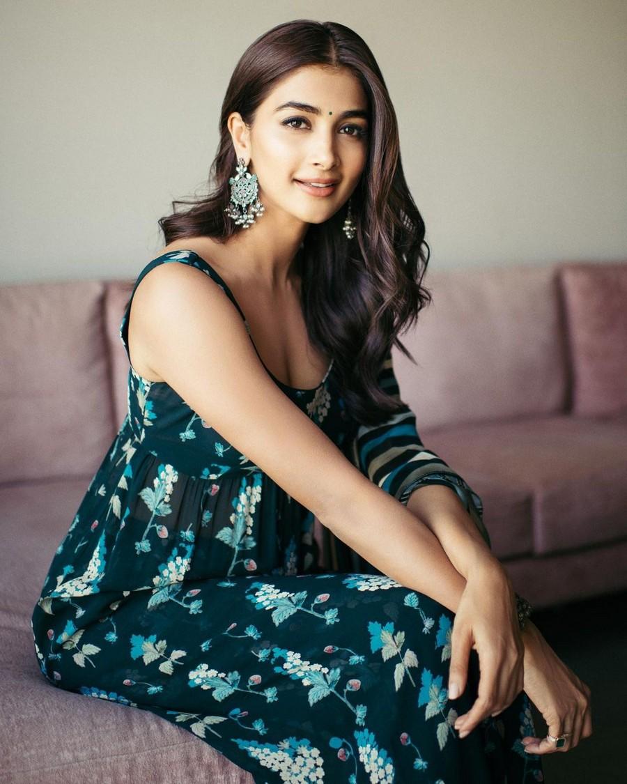 Pooja Hegde 2