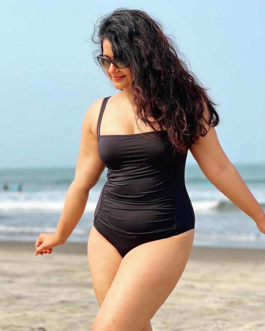 Poonam Bajwa 2