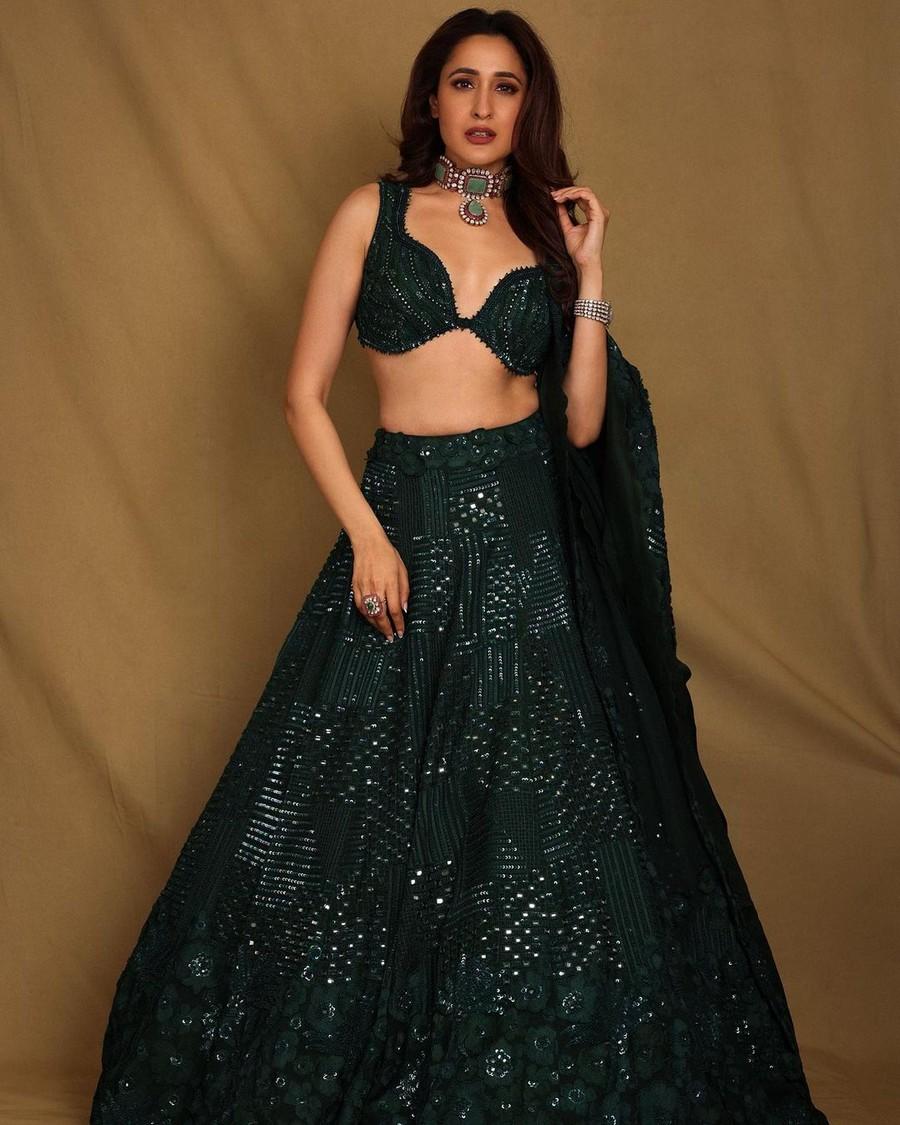 Pragya Jaiswal 12