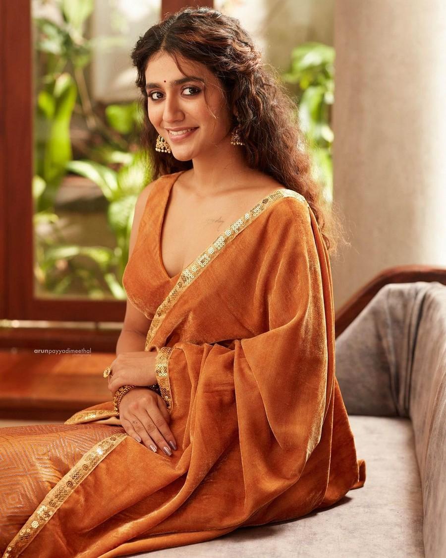 Priya Prakash Varrier 11