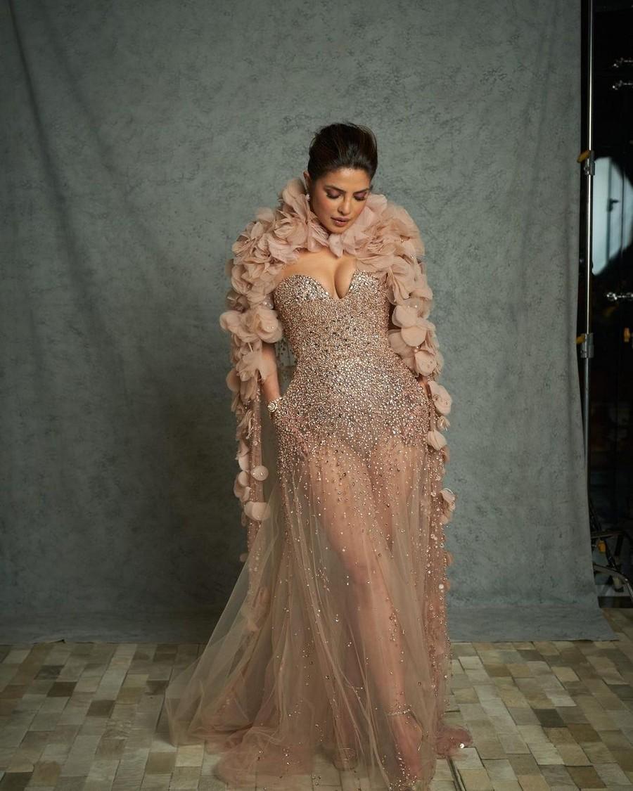 Priyanka Chopra 10