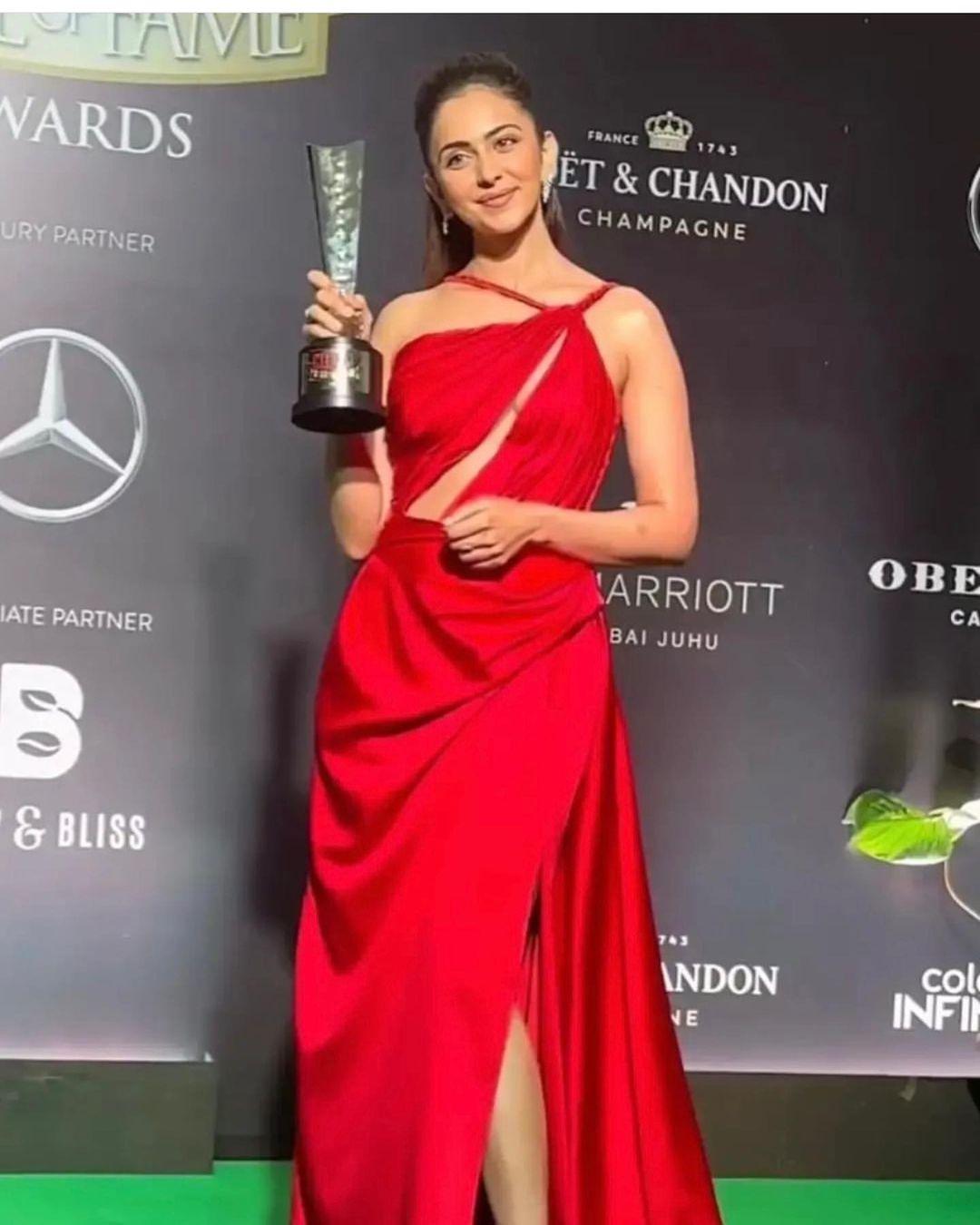 Rakul Singh (2)