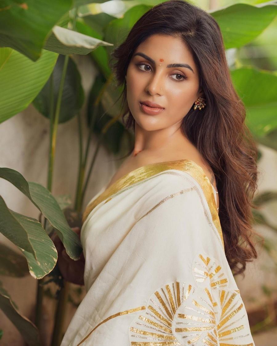 Samyuktha Menon 9