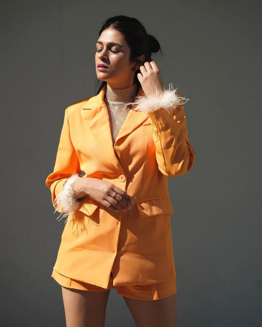 Shraddha Das 11