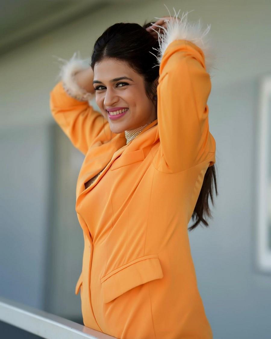 Shraddha Das 8