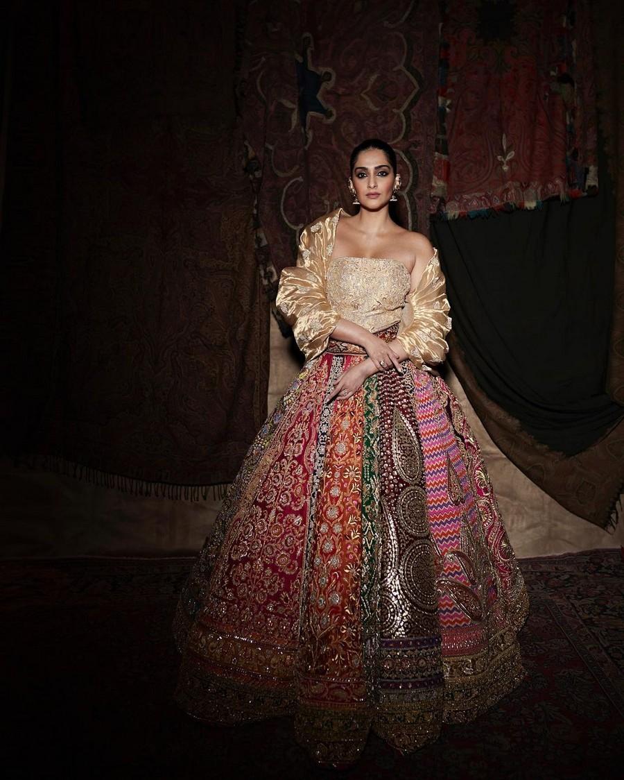 Sonam Kapoor 12
