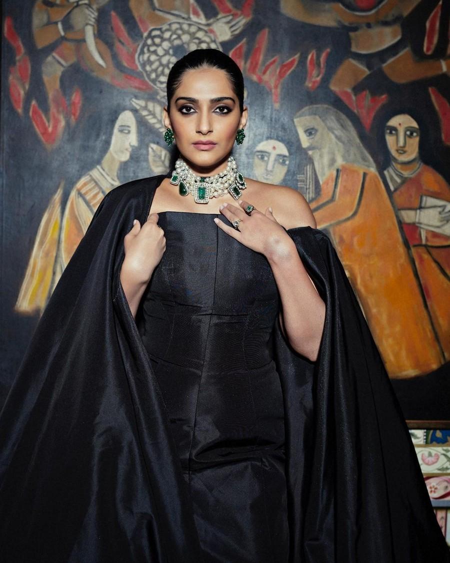 Sonam Kapoor 3