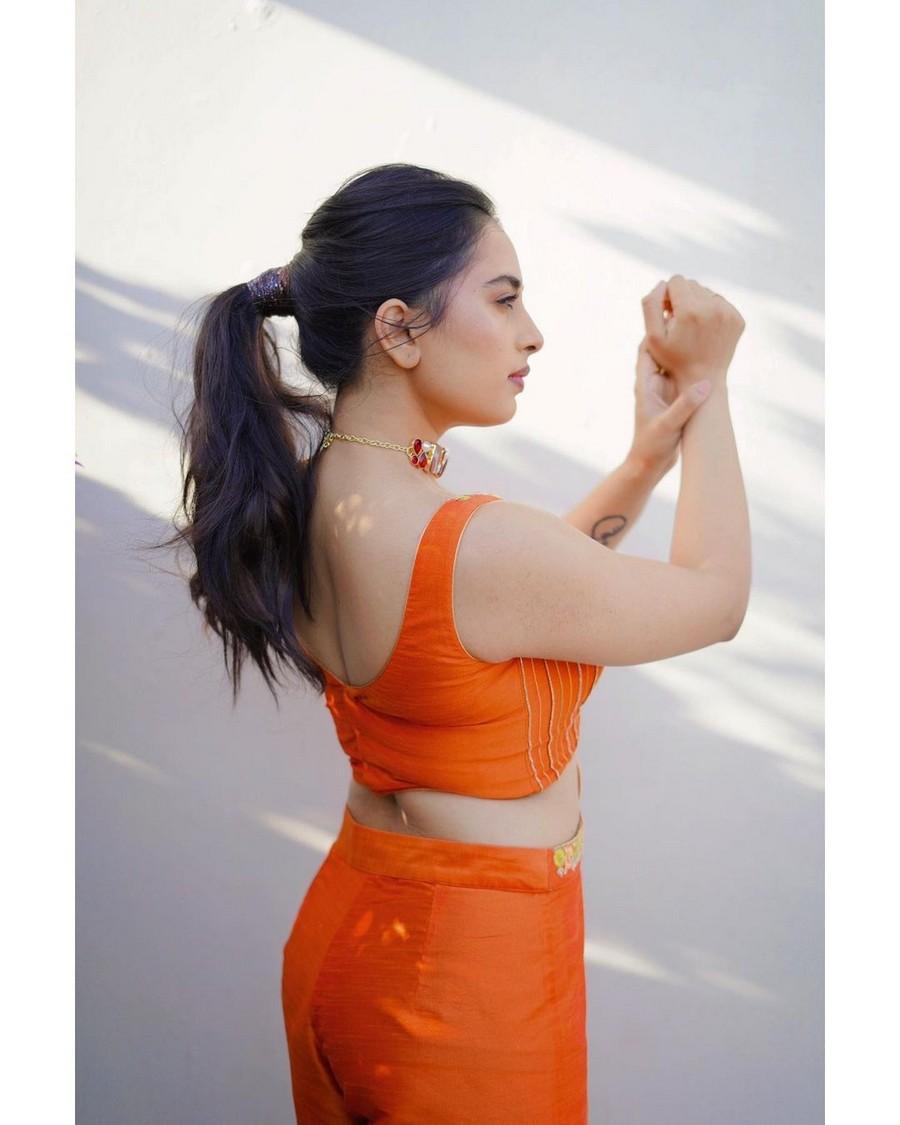 Srushti Dange 6