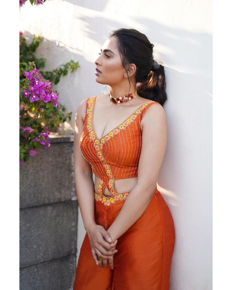 Srushti Dange 7