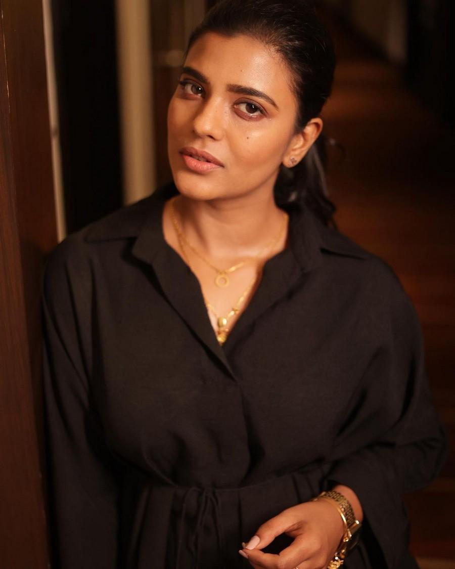 Aishwarya Rajesh 11