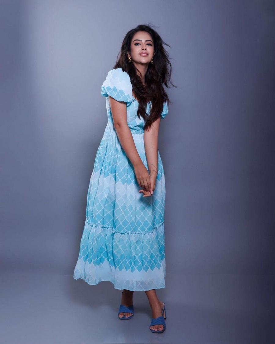Avika Gor 3