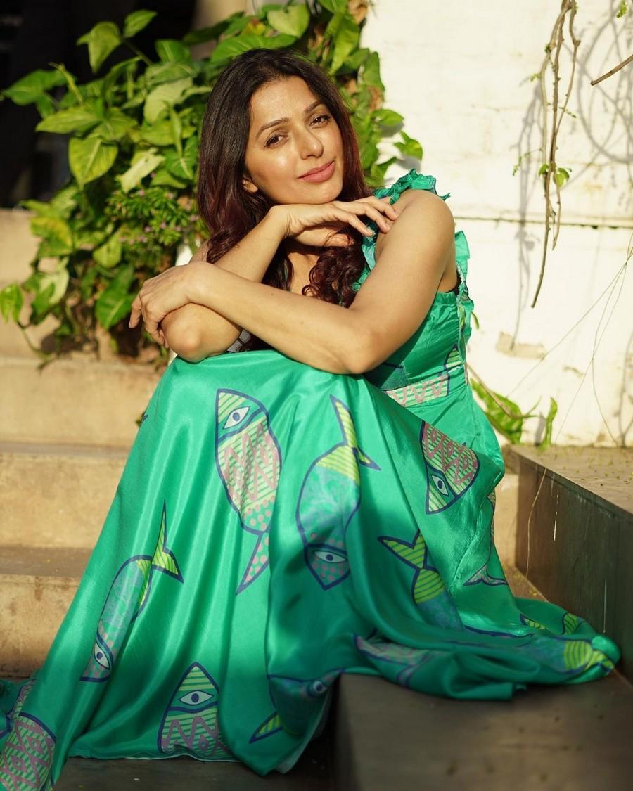 Bhumika Chawla 2