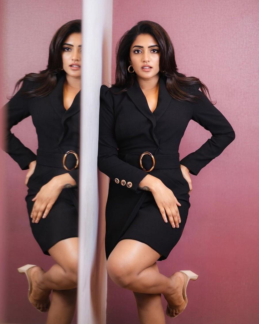 Eesha Rebba 6
