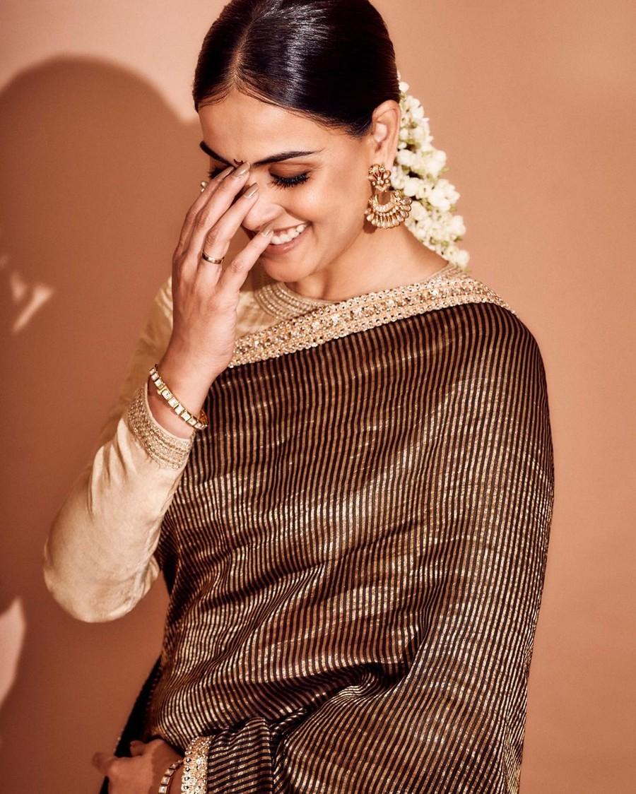 Genelia Deshmukh 10