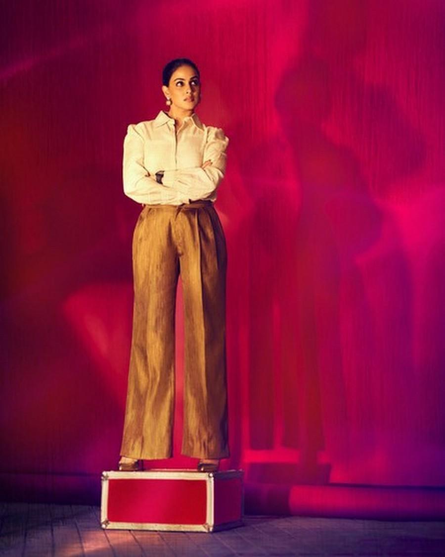 Genelia Deshmukh 9