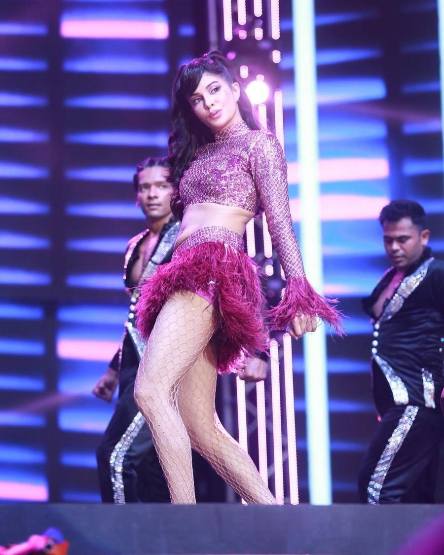 Jacqueline Fernandez 12