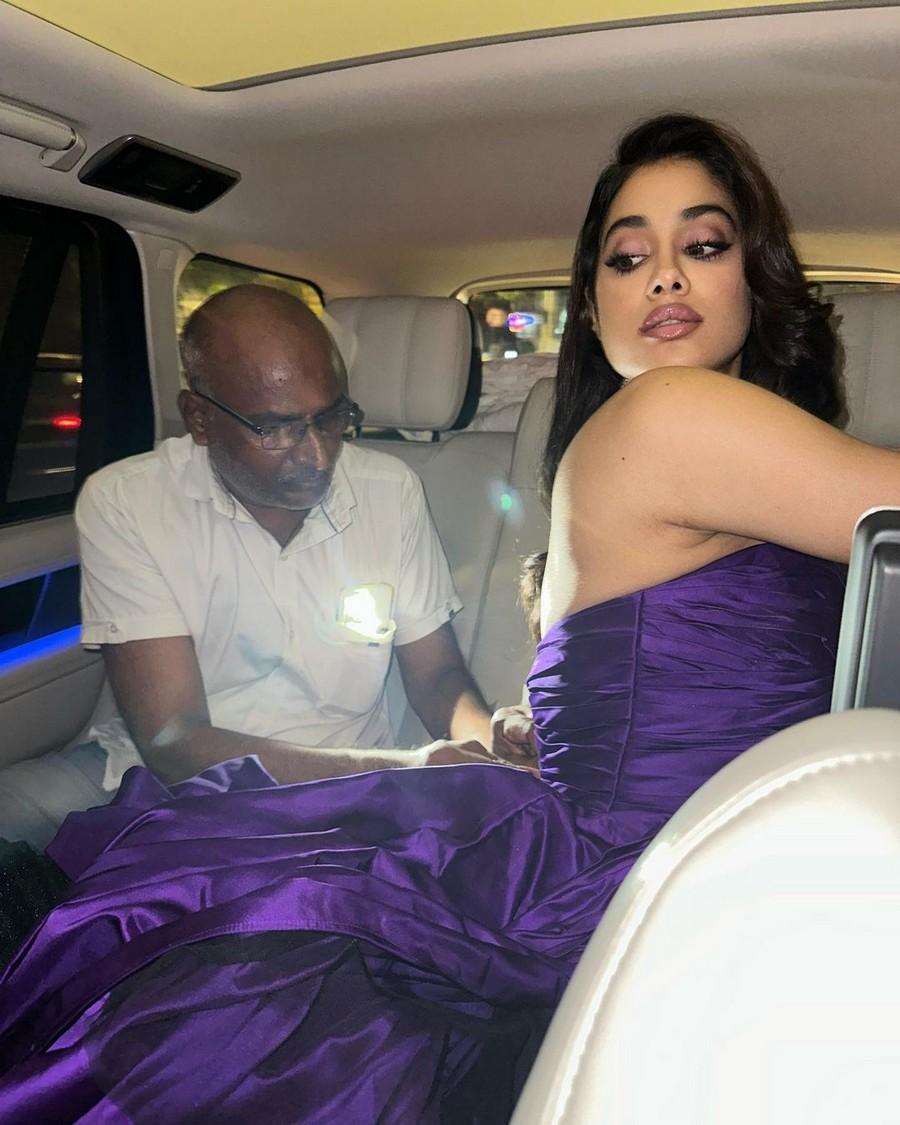 Janhvi Kapoor 11