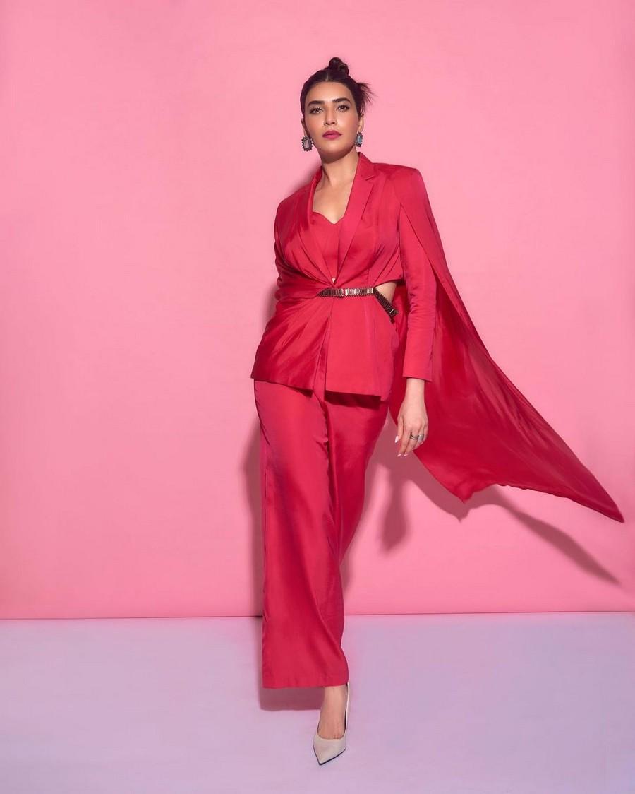 Karishma Tanna 9