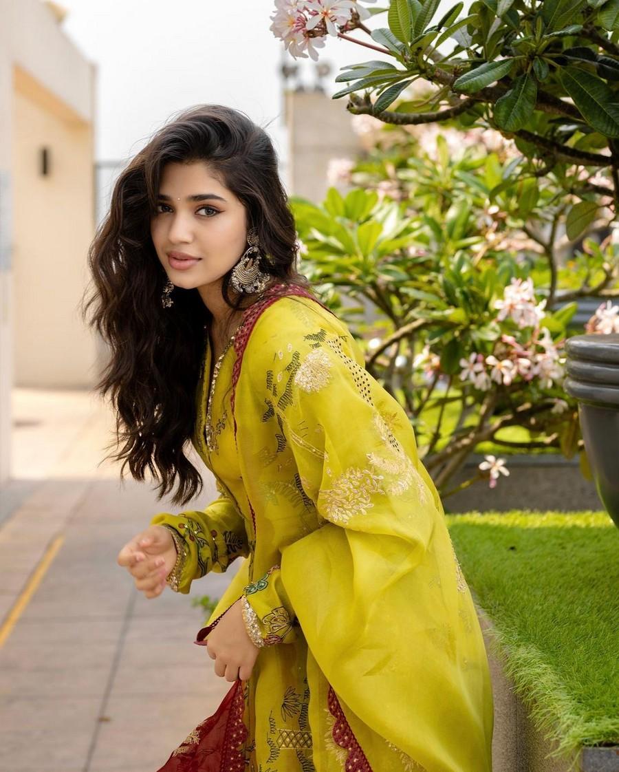 Krithi Shetty 5